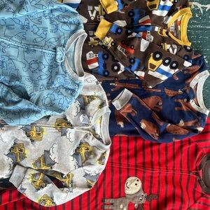 Lot of 5 Carters fleece footed pajamas 3T